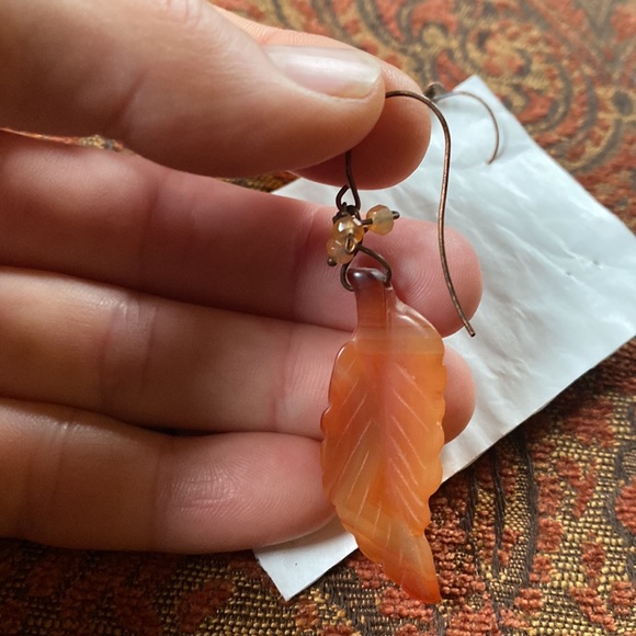 Carnelian earrings carved leaves dangling earrings Copper NEW hand made - Picture 3 of 5
